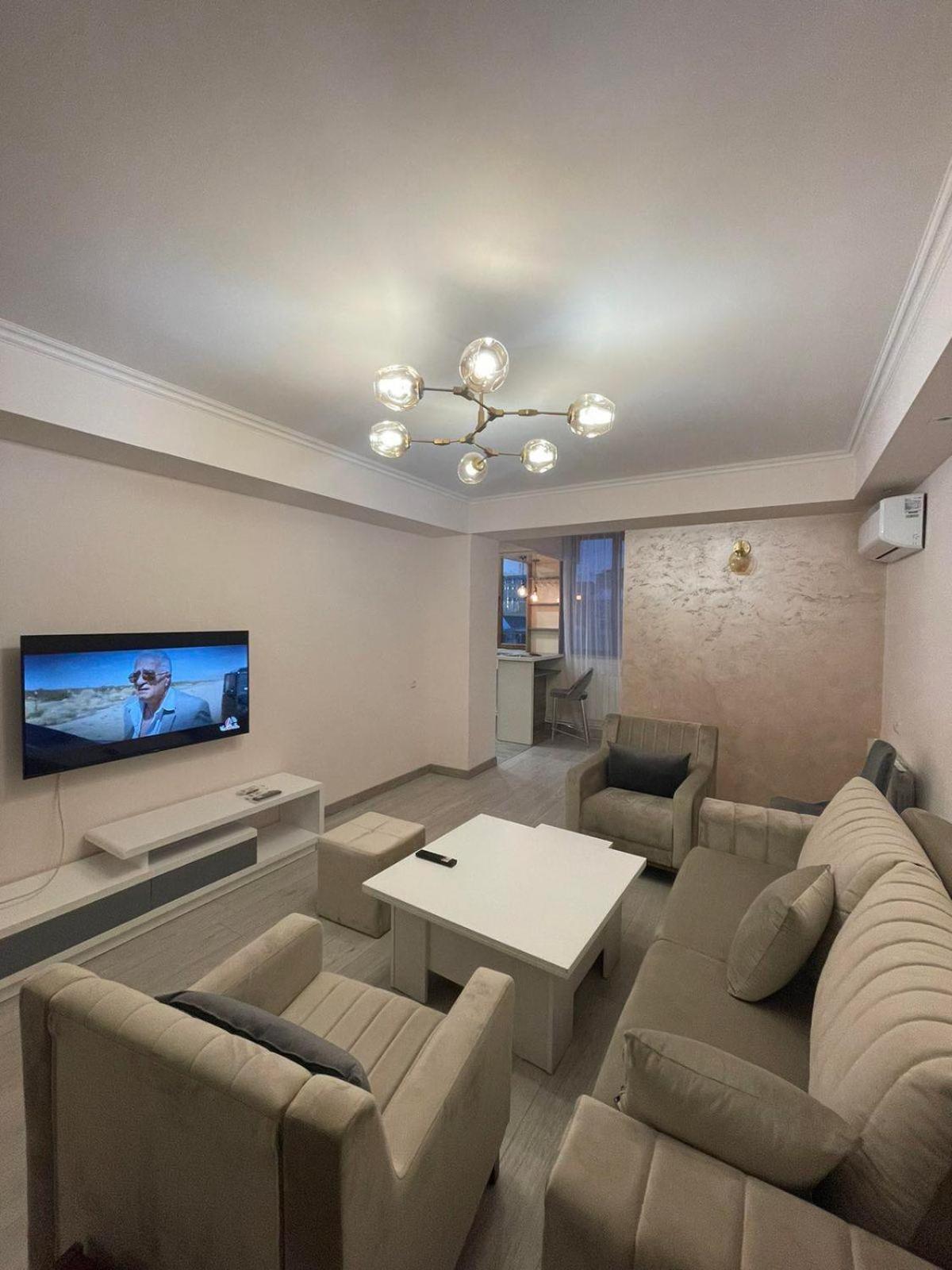 Republic Square Apartment Jerevan Eksteriør bilde